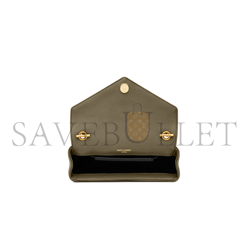 YSL LOULOU MINI IN LAMBSKIN 821749AAEAX3775 (20*12*5cm) YSL LOULOU MINI IN LAMBSKIN 821749AAEAX3775 (20*12*5cm)